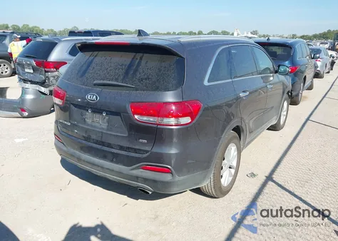 2017 Kia Sorento 3.3L Lx z USA, uszkodzony, nr VIN 5XYPG4A57HG222469